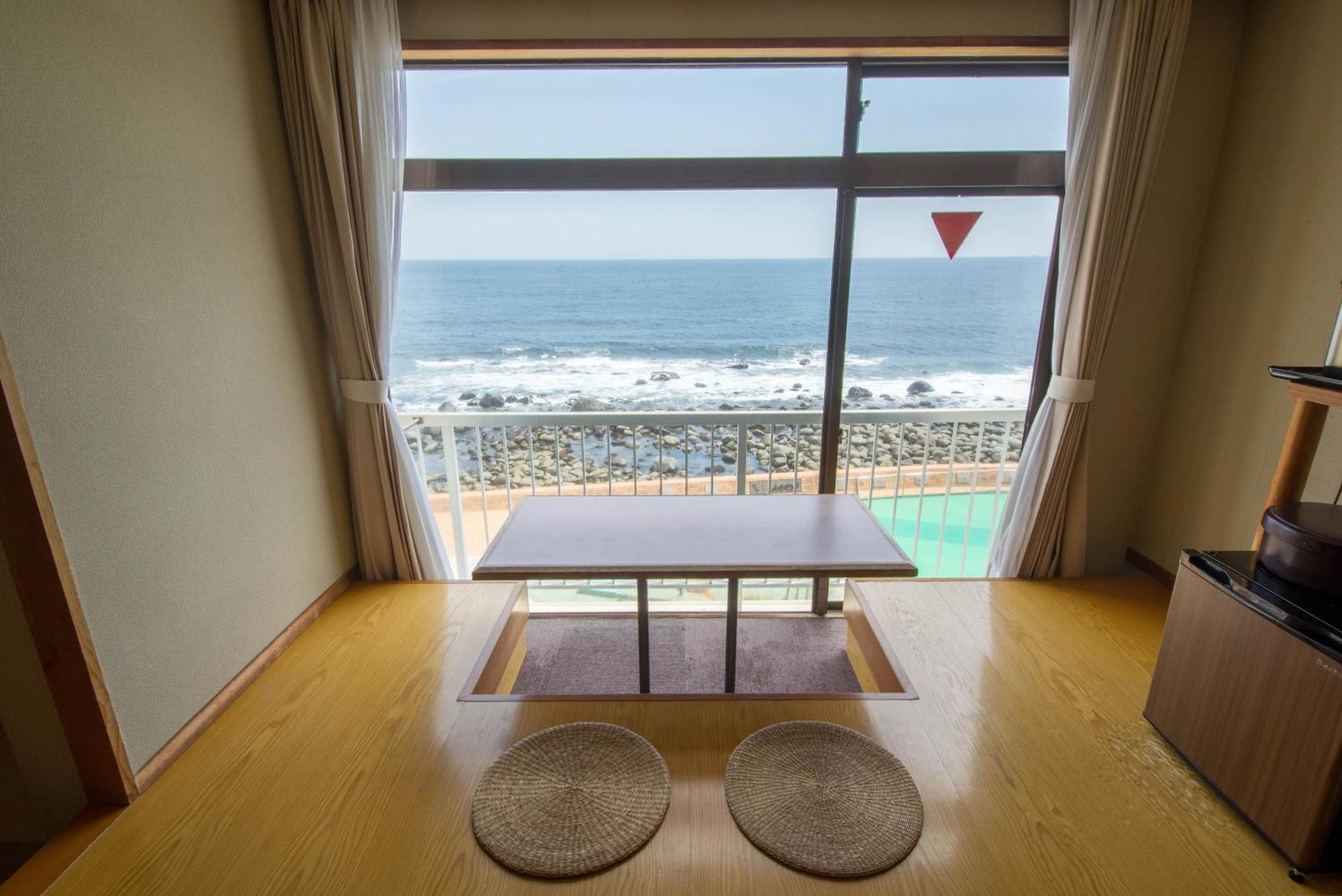 Inatori Tokai Hotel Yuen Хигасиидзу Экстерьер фото